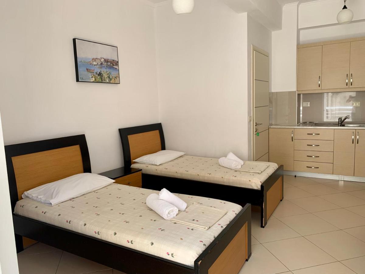Duka Apts Sarande Exterior photo