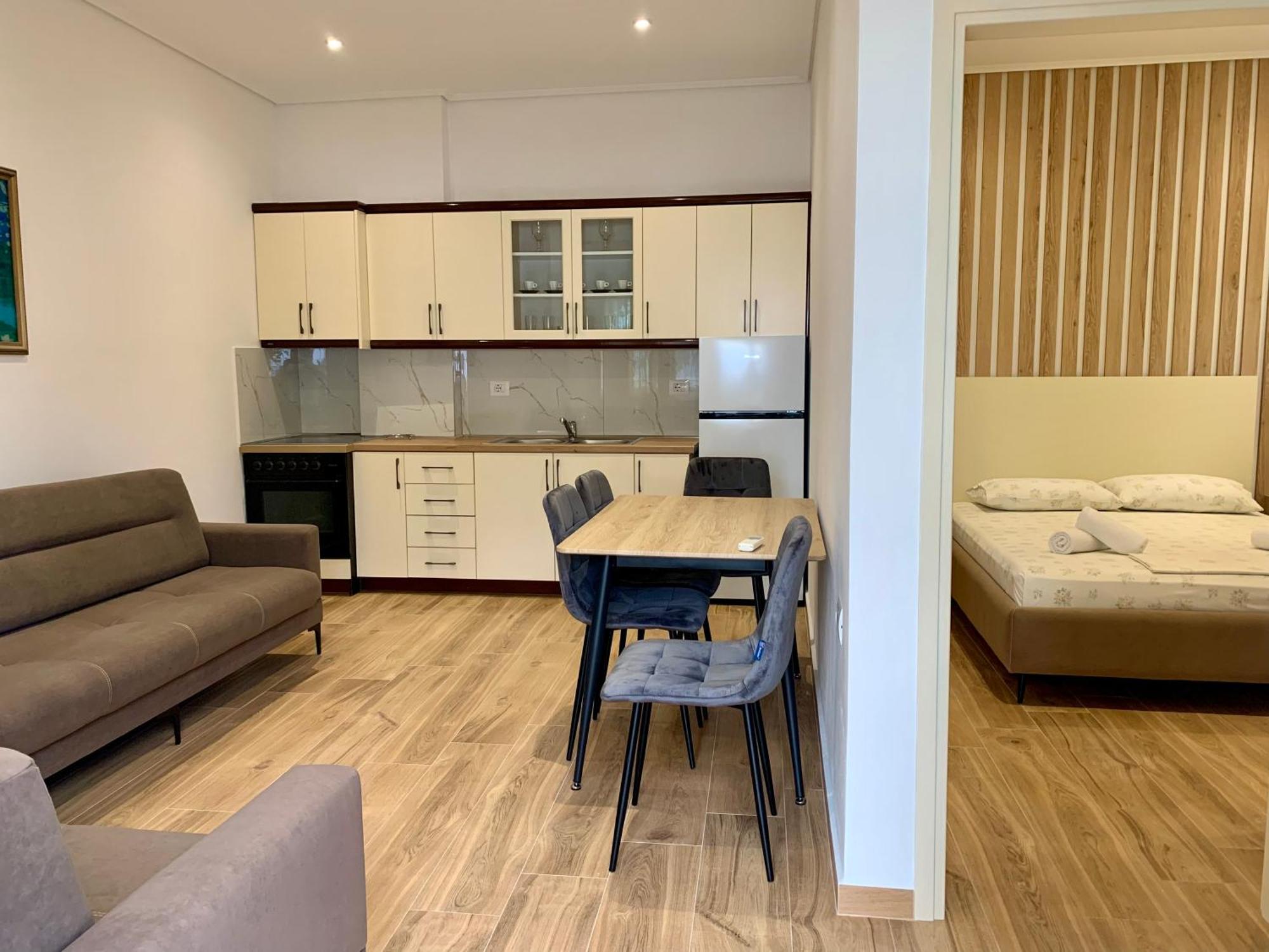 Duka Apts Sarande Exterior photo